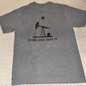 Mens Large Gray Graphic T-Shirt